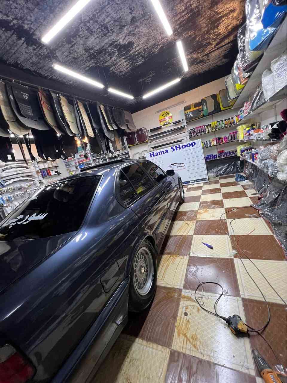 بيئم ئه وروپي بؤ فرؤشتن 
مؤديل ١٩٩٥ فول فول مةكينة ٥٢٥ي  تؤماتيك ده حامي لؤ دةحامي بةشةرت بي ليدران  
مه نفيست ئيبراهيم خةليل سحری50 مةجاليكي برايانة 
شوين سؤران ***********
ڤايبةر و وه تس ئةپيشي لةسةرة أربيل, العراق
