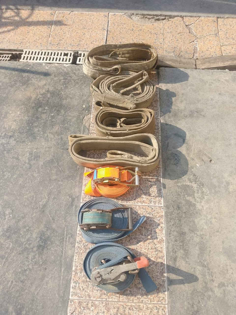 للبيع ***********
