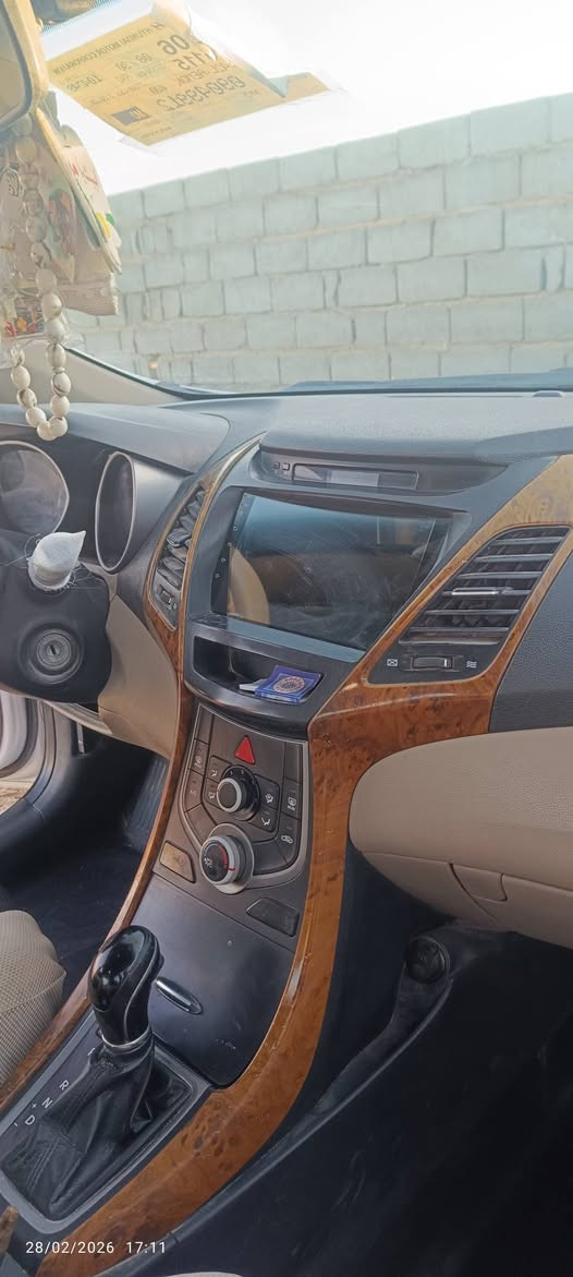 سلام عليكم ونكول يالله النترا خليجي موديل 2016 مكفوله كفاله عامه 136وبيها مجال كير محرك حداديه سونار موجود تحكم بالمري فتحه رقم بابل 
بسمي تحويل ثاني يوم سياره بكربلاء.***********
