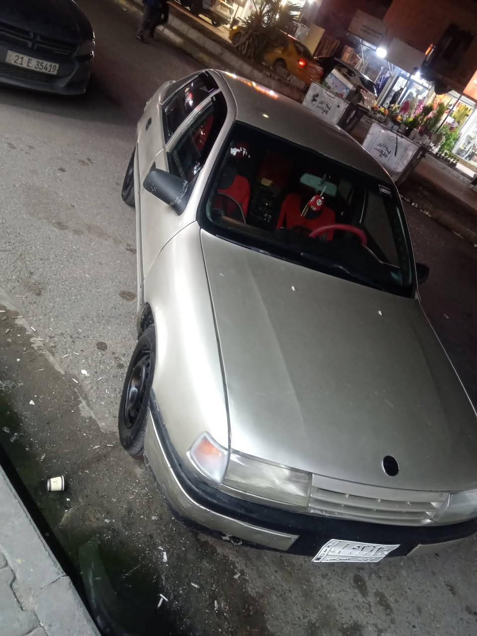 اوبل فكترا م 1991 ..كير محرك ع شرط ..كير محرك شرط لا صرف لا بخار 1.6 قايش عريض المرغوب ترايك 160
دفتر بانزين بي شرط التحويل والغرامات 
..سياره بيها ضربه جامرلغ وباب الخلفي طرف السايق 
صدر تعبان كهربائيات كله شغال كيجات لايتات عالي ناصي كله شغال 
السعر 28 وبي مجال ويرهم مراوس حسب القناعه 
***********
