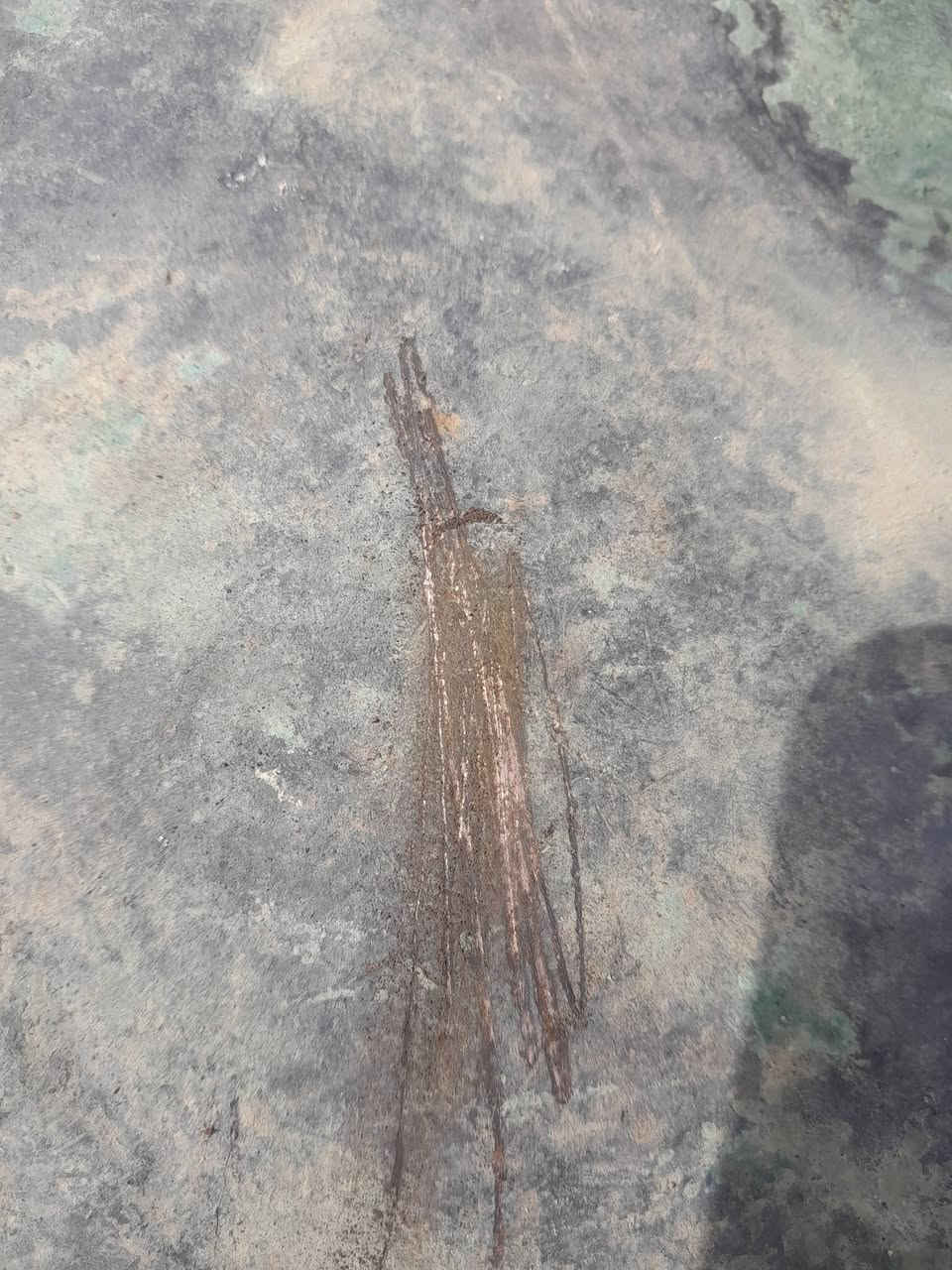 السلام عليكم ورحمة الله وبركاته كدر للبيع الوزن١٢ كيلو طول الفتحة ٥٠ سم الارتفاع ٣٤سم عرض من الأسفل ٨٠ سم نحاس احمر مثل ما امبين بالصورة بيه ثقب للامانة قيم السعر وشكرا


**إذا كنت صاحب هذا الإعلان وتريد حذفه لأي سبب، رجاءا أرسل رسالة إلى الدعم الفني**