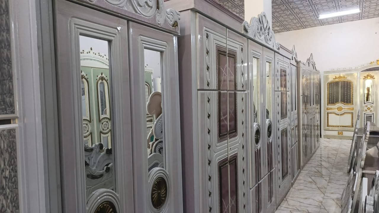 غرف نجارة عراقية تصميم تركي
اسعار مناسبه كلش 
الاستفسار واتساب ***********
