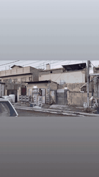 السلام عليكم فرصة اسثمارية في بغداد الدورة / المهدية الاولى على الشارع التجاري  وحدتين سكنية ومحل يعتبر قطعة ارض المساحة 267  الواجهة 14 للاستعلام الاتصال على الرقم التالي.                 ***********
