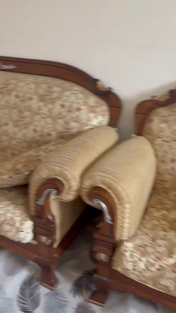 تخم قنفات  ملكي الخشب جوز للبيع  السعر ٢٥٠


**إذا كنت صاحب هذا الإعلان وتريد حذفه لأي سبب، رجاءا أرسل رسالة إلى الدعم الفني**