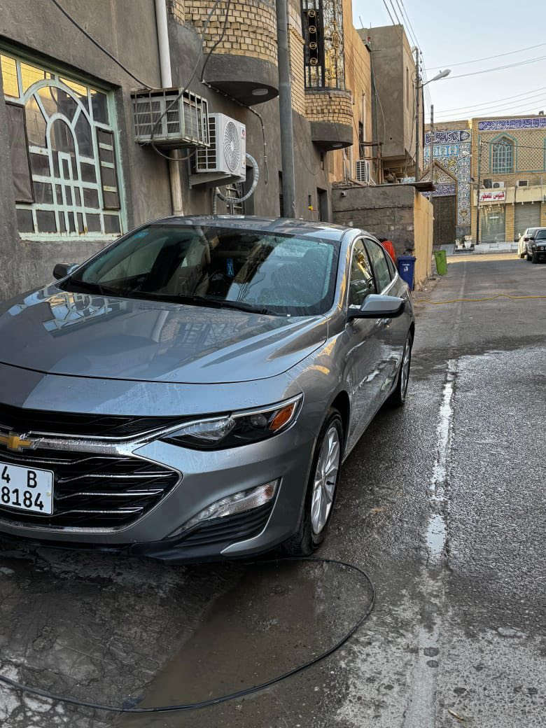 𝟐𝟎𝟐𝟑 𝐂𝐇𝐄𝐕𝐑𝐎𝐋𝐄𝐓 𝐌𝐀𝐋𝐈𝐁𝐔- LT 
شوفرليت ماليبو (LT) موديل : 2023

اللون : سلفر

عداد المسافة : 17000 mi 

حجم المحرك : 1.5L TURBO( 4,سلندر )

✅ بدون صبغ بدون تبديل ✅ فقط غرق 15 بالميه  ✅

المواصفات : 𝐋𝐓

فول فول مواصفات عده الفتحه 

بصمة ابـــواب

بصمة تشـــغيل

تشغيل عن بعد (𝐑𝐄𝐌𝐎𝐓𝐄 𝐒𝐓𝐀𝐑𝐓)

شـــاشـــة ايباد لمـــس

هـــانـــد بـــريـــك بصمة

اوتو هولد (𝐀𝐔𝐓𝐎 𝐇𝐎𝐋𝐃)

اوتو ستارات (𝐀𝐔𝐓𝐎 𝐒𝐓𝐀𝐑𝐃)

اوتو ستوب (𝐀𝐔𝐓𝐎 𝐒𝐓𝐎𝐏)

رادار امامي (تحديد مسار )

رادار أمامي (التحذير من الاصطدام )

تحكمات استيرن

كشنات كهربائي 

كشنات هيتر

لايتات 𝐋𝐄𝐃 ليد بيلادي

بكلايتات 𝐋𝐄𝐃 ليد بيلادي
 
حره رقم بصره باسمي 

تفاصيل اكثر الاتصال على ارقام التالية

☎️ ***********
السعر : 150 $ وبيها مجال .
