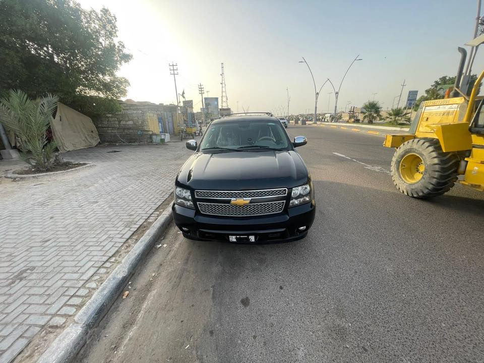 سلام عليكم 
تاهـو خليجي مديل 14 LTZ 
فول مواصفات سياره جديده برغي ما ناقصها 
باتري جديد حداديه جديده تخم تاير. 
السياره باسمي   
السعر #220 
للاستفسار اكثر 
***********
***********
