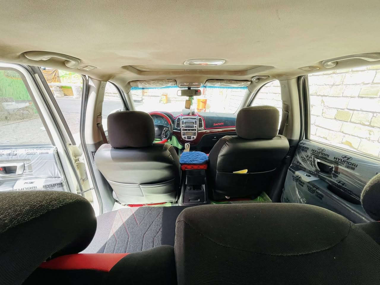 السلام عليكم سنتافيا للبيع موديل 2009 خليجي 6سلندر
فول مواصفات عده البصمه 
مري شفط فتحه سقف تحكمات ستيرن فور ويل 
دوشمه وارضيات وتغليف بيبان جدد 
السونر مرفق مع بالصور  
بغداد/مدينه الصدر/للاستفسار ***********
