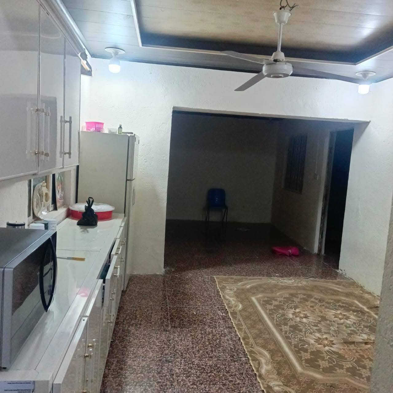 السلام عليكم دار للبيع مساحه 200 متر
مكان سده الهنديه جهت الجدول شارع حي تومان قرب 

المولده. تفاصيل. استقبال +مطبخ حار+ بارد +صاله +غرفه نوم1 + صحيات وحمام خارجي+ كراج +حديقه 

السعر39وبي مجال.  يرهم قسط

نوع العقار زراعي عقد محكمه 

الاستفسار ***********
