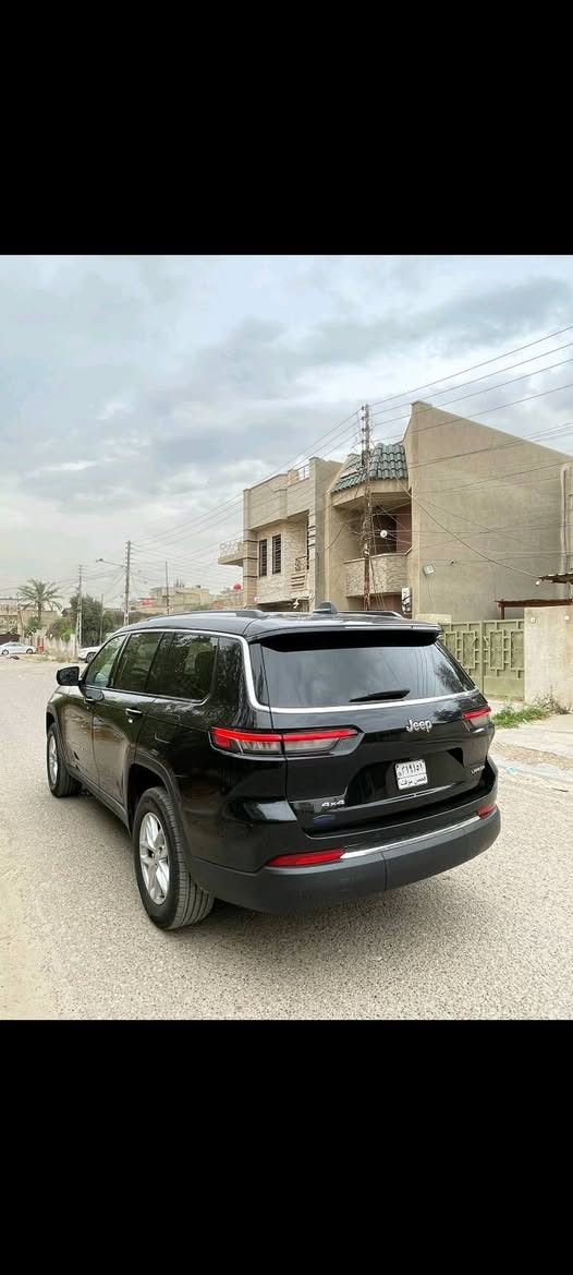 جيب كراند شيروكي ٧راكب سياحي جديدة ماشية ٣٨ نوع لاريدو كشنات جلد موديل ٢٣ الحاب اتصال باقي التفاصيل *********** بغداد
