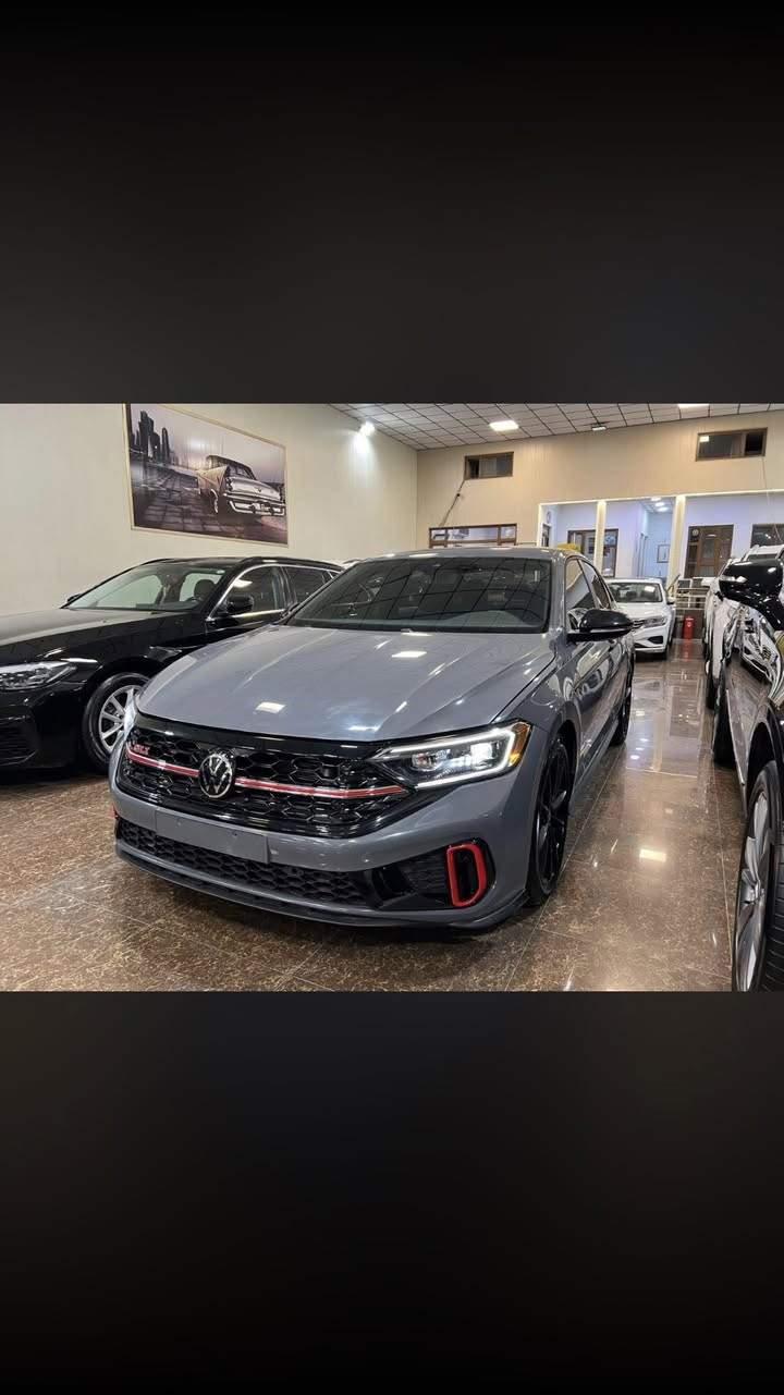 Jetta gli 2024 کیر عادی
١٦ الف کیلومتر ماشیە
١ قطع سبغ بدون دواخل
سعر ١٥٠
کورك ***********
