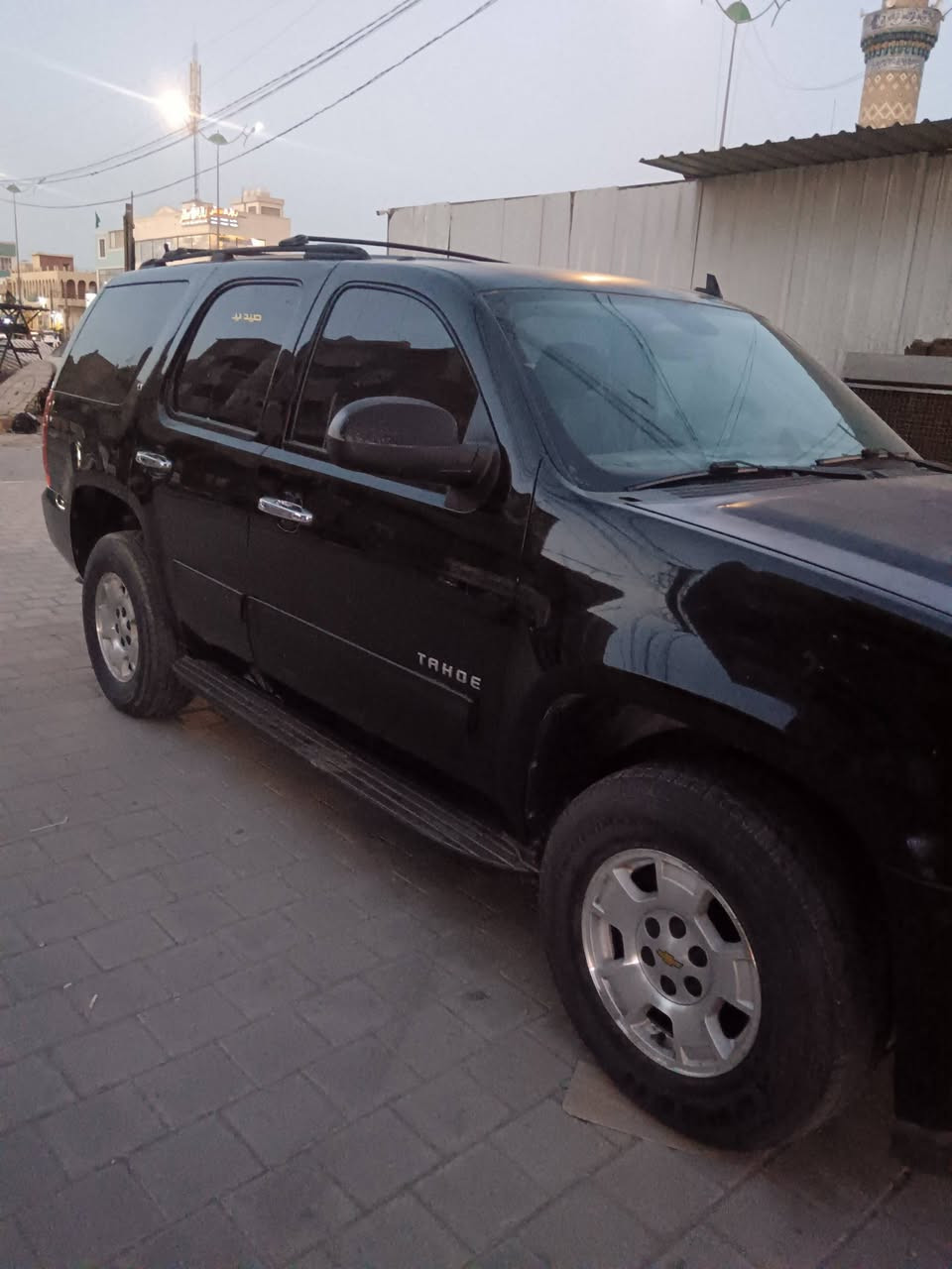 السلام عليكم تاهو موديل ٢٠١٣  
كير مكينة كفالة عامة
تخم تاير
تبريد فول ثلج
فول مواصفاتLTZ
مكاني بغداد
السعر 70
***********
