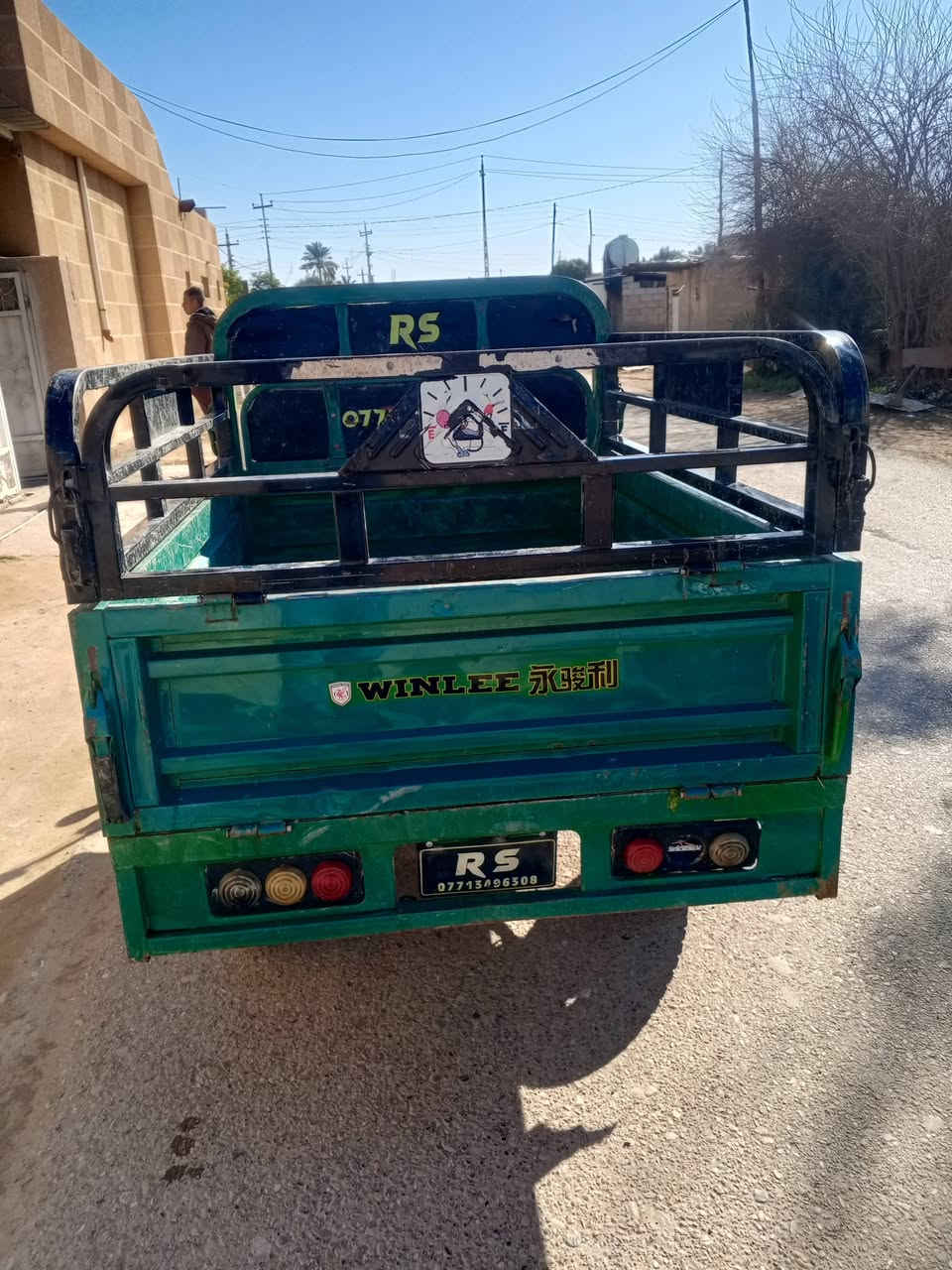 السلام عليكم ستوتا للبيع شحن موديل 2025 بطاريات جدد 6حجم كبير ماناقصهه اي شي كامله مكمله من كلشي السعر مليون و150وبيهه مجال مكان ديالى الخالص اتصل ودلل ***********
