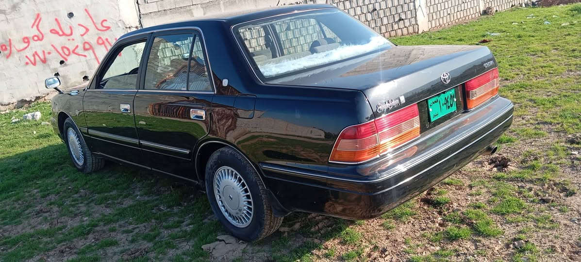 تويوتا أرنب موديل 1998ره قه م نينوي اوه ليات و حجز بشرت سنوي و وكاله تي له كه لدايه بشرتي هه موو شتيك سه ياره كه تا بليي تازه يه كيرو مه كينه و كاره بايي به شه رت هه موو كياني بيلاده سعري 68كه لا و مه جال الوكوريش اكه م به شتيك به دلم بيت -***********-فايبر و واتصابي له سه ره شربازهير, السليمانية
