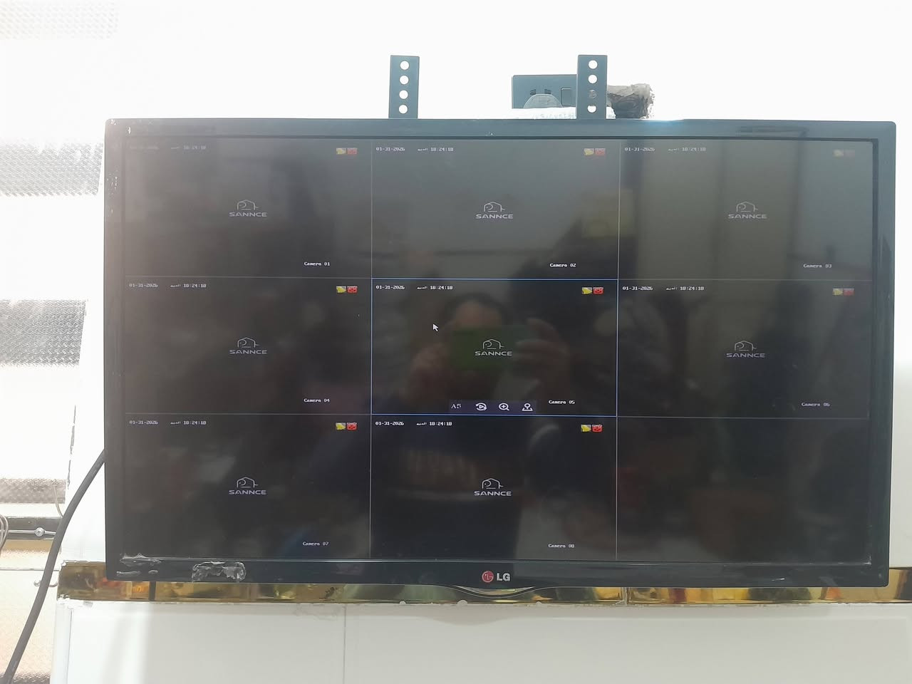 السلام عليكم للبيع جهاز DVR يشغل لحد 8 كامرات دقة 2M جديد بلكارتونه السعر 55 مع توصيل


**إذا كنت صاحب هذا الإعلان وتريد حذفه لأي سبب، رجاءا أرسل رسالة إلى الدعم الفني**
