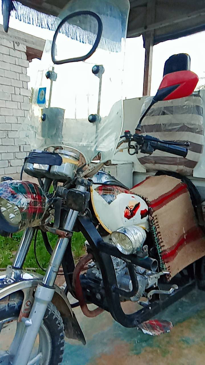 سلام عليكم ستوتة البيع رقم وسنوية موديل 14عنوان ديالى رقم الهاتف ***********
