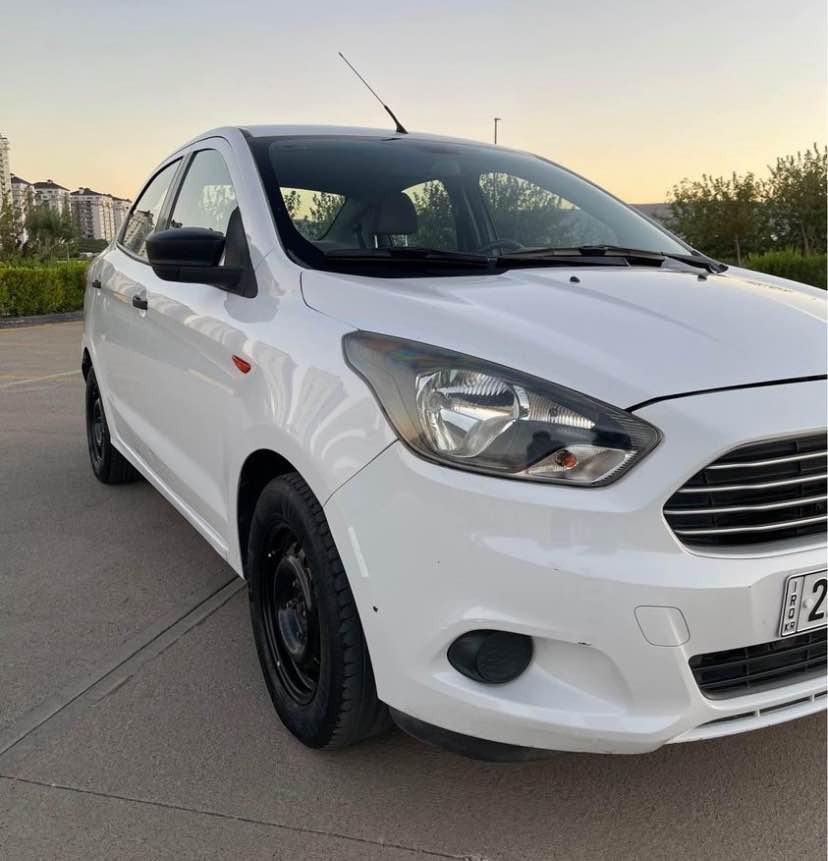 فۆرد فیگـــۆی 2018 مرغوب
سەیارەکە زۆر پاکە ماڵی دۆستە بێ مسرەف
تایەی تازە ڕۆنی تازە یەک دیناری مسرەفی نییە
بێ بۆیاخ بێ کرانەوە دەعامیش بۆیاخ نییە
ئەم مۆدێلانە مرغوبن چونکە تەپەی گێڕی نییە و مەکینە ١٦ ی چوار بستۆنن بەشەرت دینارێک مسرەفی نییە گێڕ بەشەرت دەبڵ گێڕ   عادی و ئۆتۆماتیک دژە خلیسک شاشە ڤۆلیۆم سەرسوکان پێش و دواوەی کامێرایە 

داوای 95  گەڵا و معامەلەی لێ ئەکەم

***********📞📞 السليمانية, العراق
