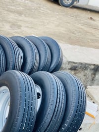 للبيع حجم 225/85/16 برجستون ياباني مديل 25 سعر الزوج 275$دولار   07803...