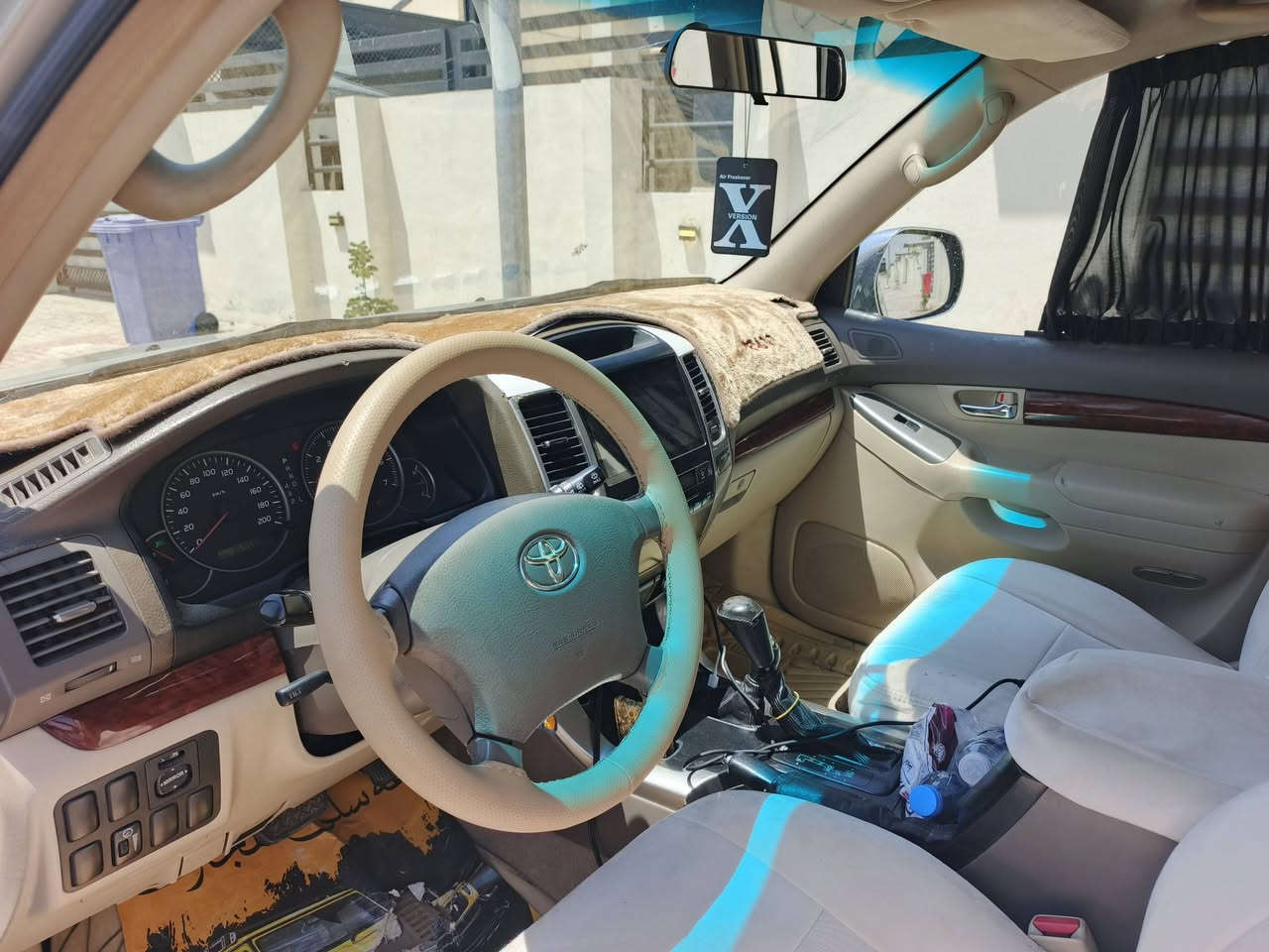 برادو موديل ٢٠٠٥ v6
لون ذهبي سياره صدر جديد تخم تايرات جديد بيها فقط قطعه وحده صبغ البونيد بيها شويه جراد السياره المكينه مفتوحه مجفته احسن تجفيت يعني كير ومحرك شرط نظافه من داخل فوول فقط شويه معامله اماميه يرادلها صبغ للجماليه اما السياره حتى سياقتها تخبل رقم اربيل قديم سنويه ساقطه شرط تحويل السعر ١٣٥ ورقه السياره مكانه قضاء كلار 
الشراي 
***********
