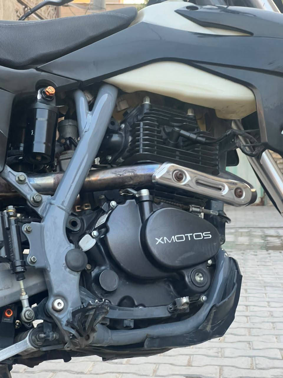 سلام عليكم
دراجة xmotos 300cc 

دراجة رقم وسنوية اربيل 

دراجة بيها نقوصات بسيطة يعني وشومات وشوي تعديلات

السعر:  1800 وبيها مجال للطيبين

رقم الاتصال:  ***********
عنواني:  بغداد الجديده شارع المسبح
