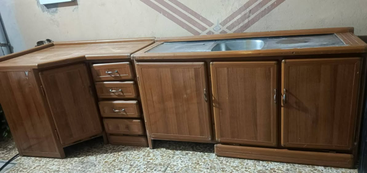 كاونتر مستعمل للبيع 
للاستفسار ***********
امين القائد
