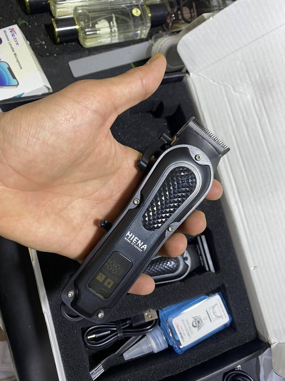 السلام عليكم بكج كامل
كلش حلوات  سعرك وبلعافيه عليك


**إذا كنت صاحب هذا الإعلان وتريد حذفه لأي سبب، رجاءا أرسل رسالة إلى الدعم الفني**