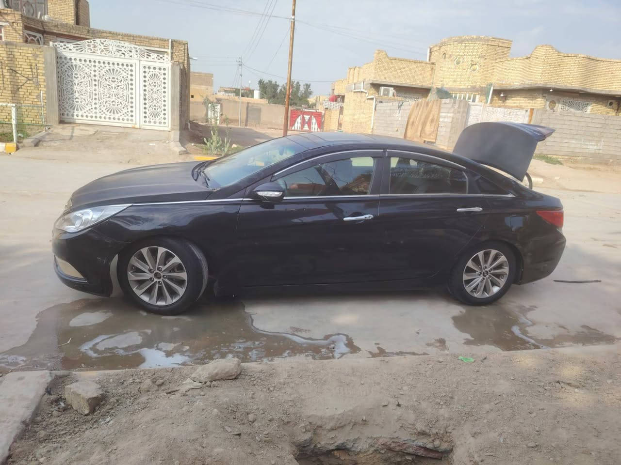 السَلٱمٌ عـَلـْيگمّ-ۈرحـْمّـٌة ٱللـّہ ﯙبُرگـّاتہ
#مكلف #بالنشر 

سوناتا 2014 وارد امريكي
فول مواصفات  1/1
رقم ذي قار تحويل ثاني يوم
سياره جاهزه
السيارة بيه فخذه و تبديل جاملغ  وبنيد

#السعر 85 وبيه مجال

مكان السياره ناصرية 

للاستفسار الاتصال ***********
