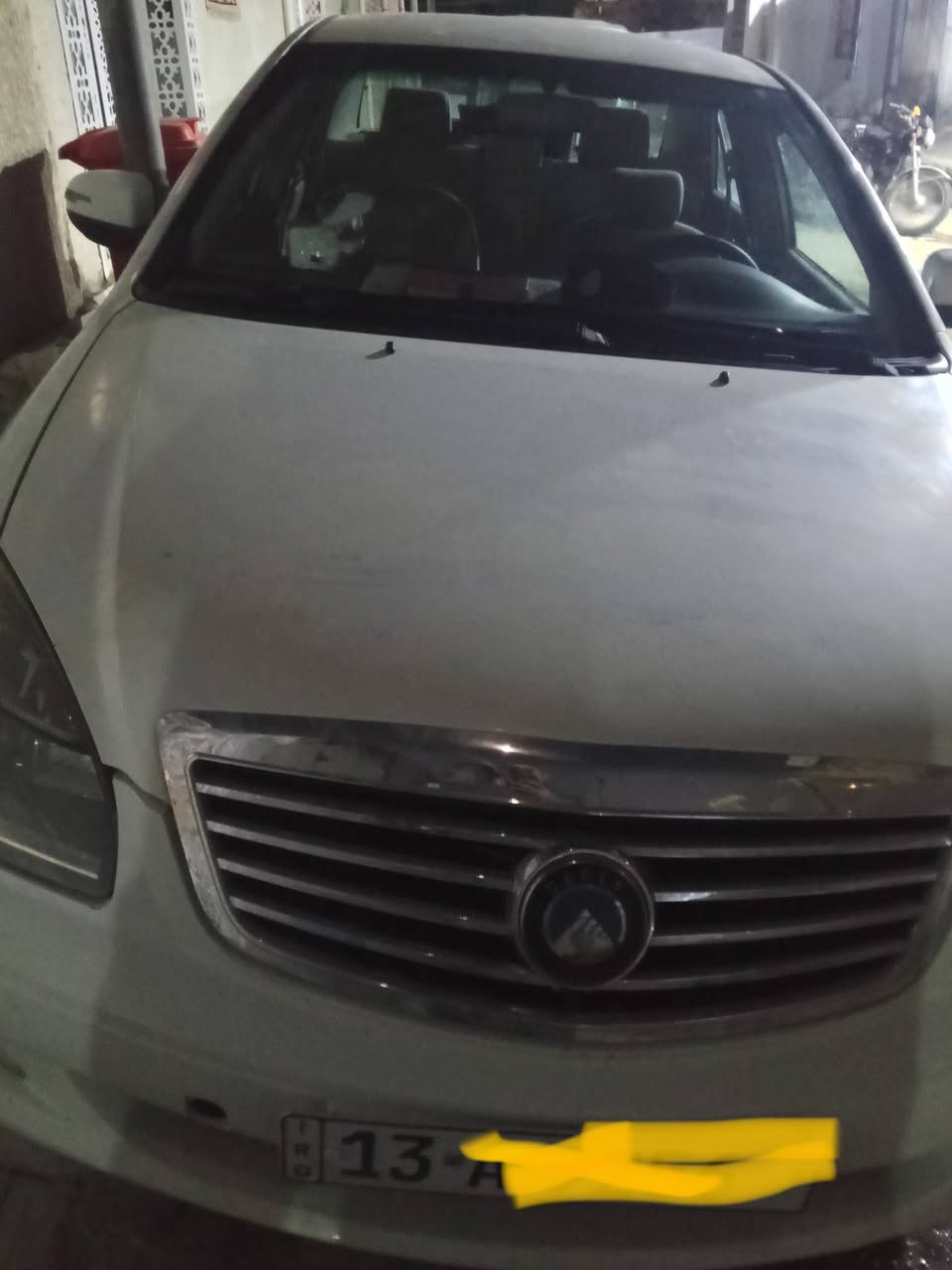 جيلي موبل 2013 رقم ميسان  سنويه لحد 2031 هزه جديدة كير مكينه كفاله بدي مكفول من الضربه سعر 47 وبيها مجال للاستفسار الاتصال ***********
