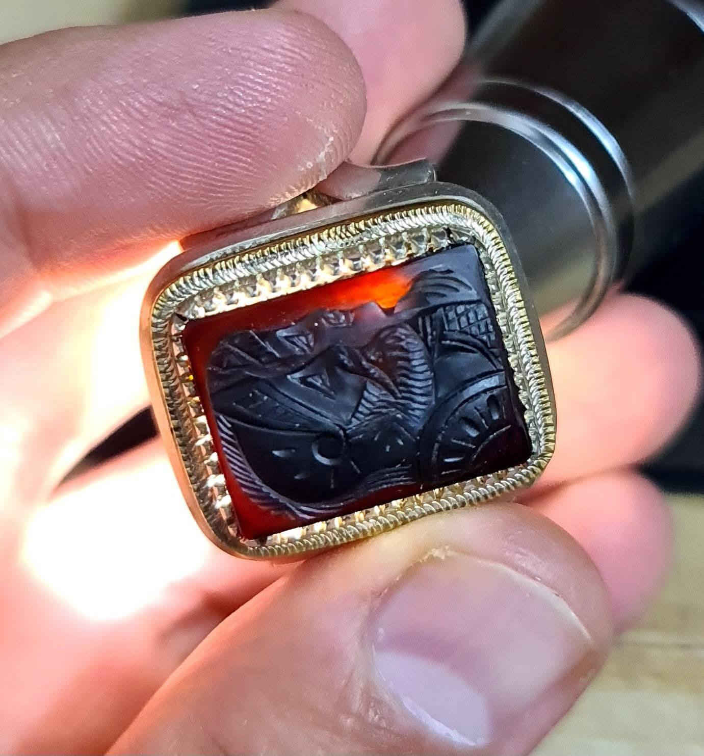 للبيع عقيق يماني تحفة التحف شفة العبد من النوادر صياغة ثقيلة يدوية
قياس 24 . 25 يوجد توصيل ان شاء الله


**إذا كنت صاحب هذا الإعلان وتريد حذفه لأي سبب، رجاءا أرسل رسالة إلى الدعم الفني**