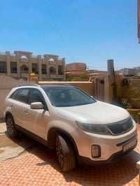 سورينتو • ٢٠١٥ • ٦ سلندر