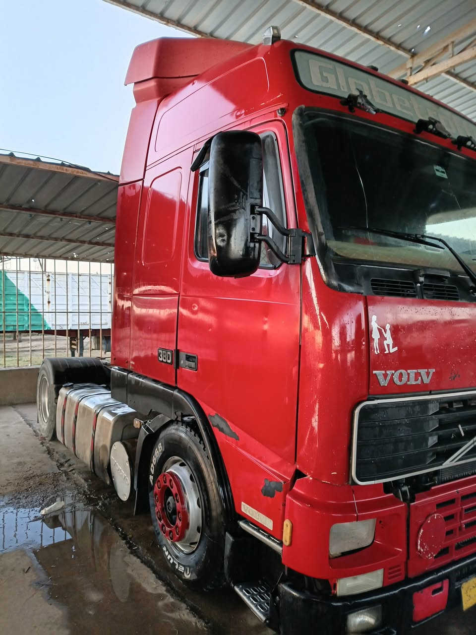 فلفو ٢٠٠٢ كير محرك ابشرط بدون اضباره السعر ٧٠ مبي مجال ***********
