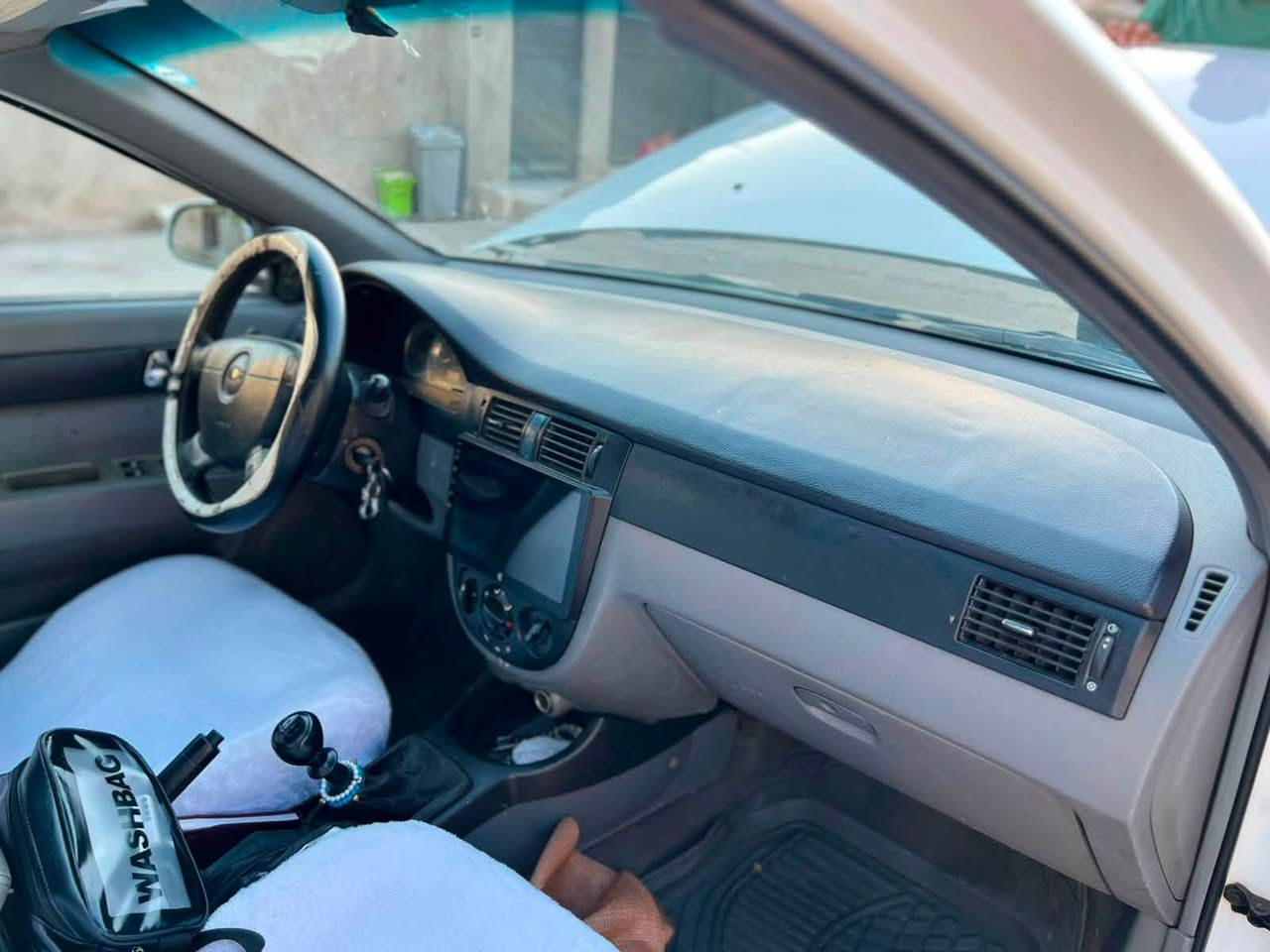 ئوپترا موديل ٢٠١١گير عادى
سه ياره كه زور پاكه تازه سيرڤز عام كراوه 
تاقم پيش تازه داگيراوه مه سره فى تيا نيه
سه ياره ى مه عره ز نيه سؤنه ره يم داناوه 
ته حويلو به ناو كردن به شه رت به يانى بيكه ناو خؤته وه
سعرى ٦٤ كه مى مه عمه له 
شوين چه م چه مال ره قه م ***********
