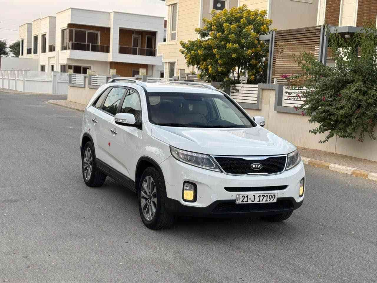 للبيع كيا سورنتو 2014 خليجي
شركة البخيت سيارة من 2014ايد وحدة
مكفولة كفالة عامة من صبغ والحادث
فقط بيها بارد مكانين والسونار موجود
رقم سليمانيه بسمي كله جديد
محرك 4 سلندر 2400 دوش مفتوح

🔰 🔰 السعر 165$$ 🔰 🔰
📞***********
العنوان ديالى/خانقين

مواصفات فول بس بدون وبانوراما
بصمه تشغيل 
بصمة بيبان
بصمة صندوق
لد أمامي 
لد خلفي
حساس امامي 
حسلس خلفي
كشن كهرباء
داخل صاج
استيرن صاج 
بلوتوث
بردات بلادي
7 راكب 
3 قطع تبريد 
تحكم ستيرن 4 جهات 
مانع انزلاق 
مري شفط 
اشاير مري
كاميرا بلاد وشاشة بدشبول
ويل كب 19
علما سيارة جديده مابيها نقص خناقين, ديالى
