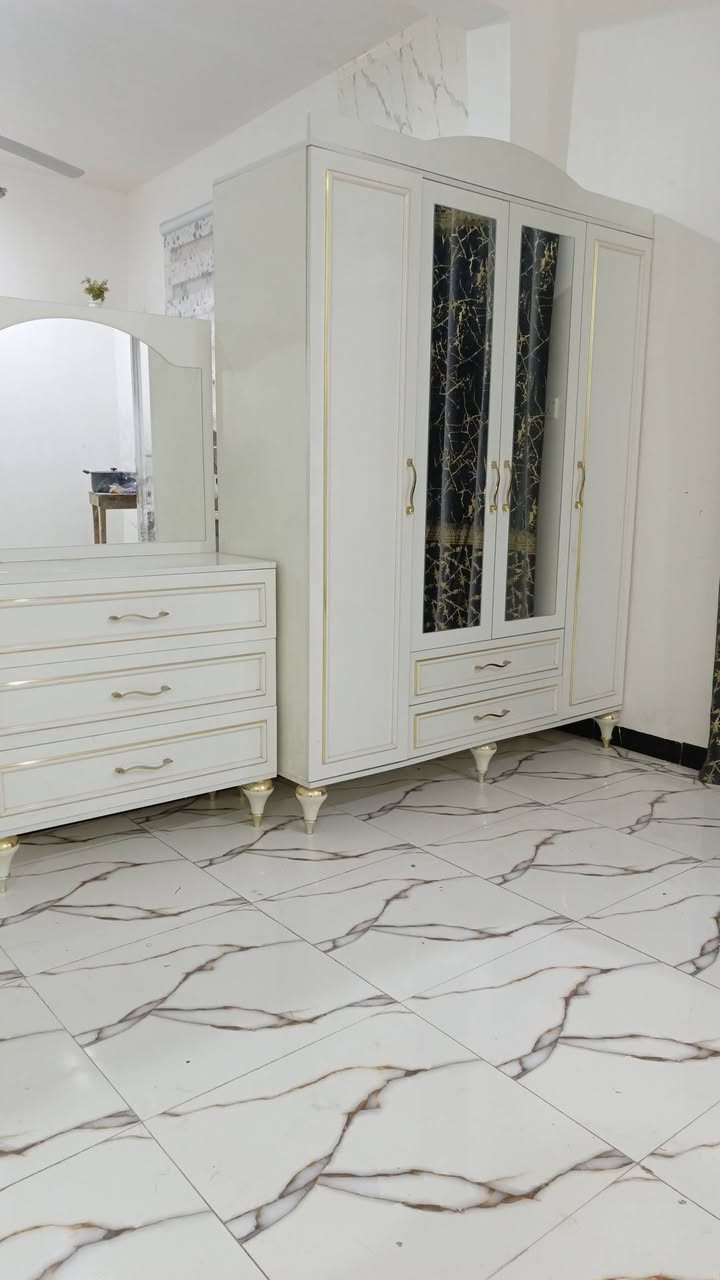 غراض للبيع المكان الرفاعي  رجاء المو شراي لا يراسل


**إذا كنت صاحب هذا الإعلان وتريد حذفه لأي سبب، رجاءا أرسل رسالة إلى الدعم الفني**