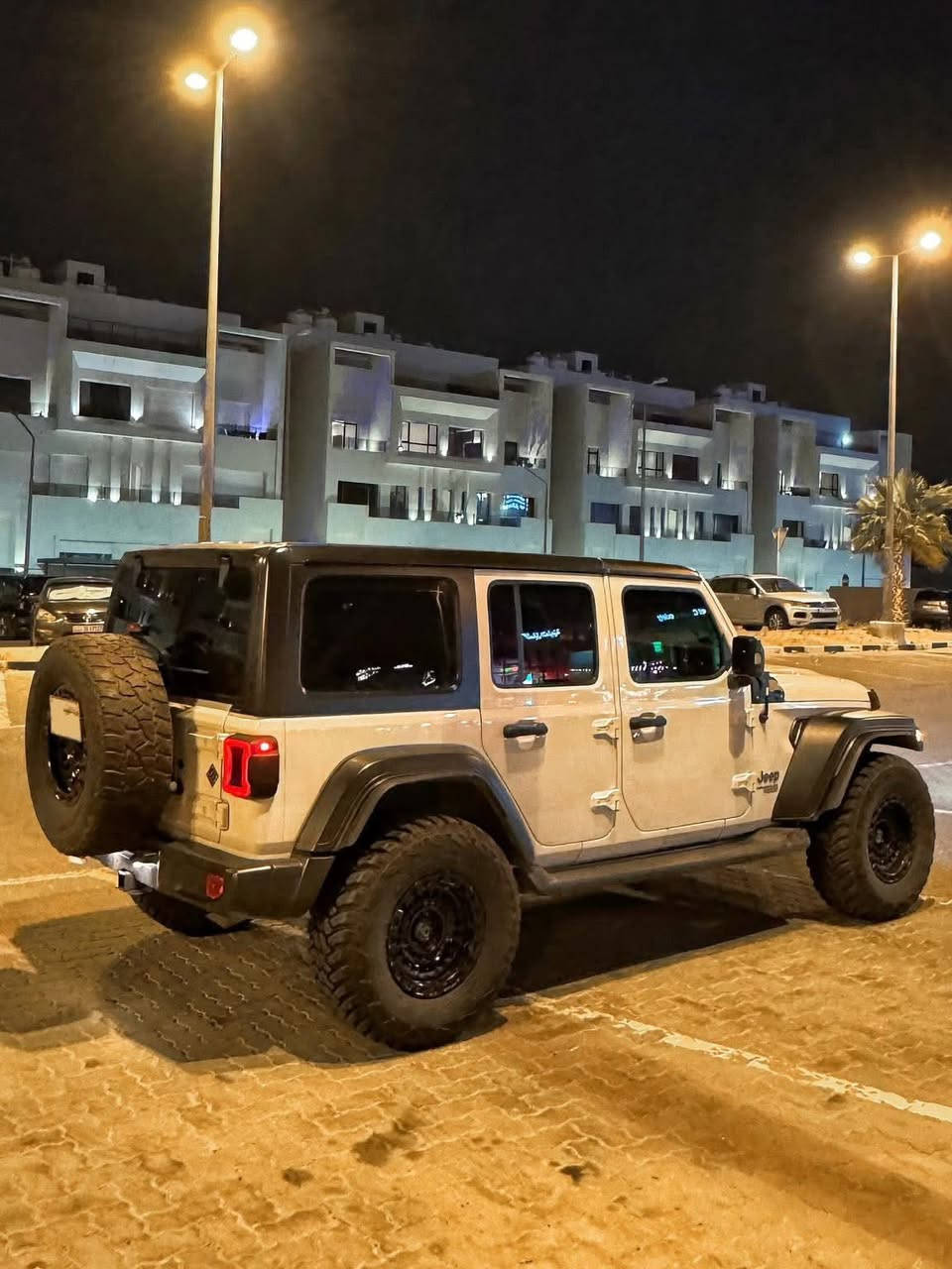 Jeep Wrangler 2018 JL
للبيع او البدل جيب رانقلر سبورت
الموديل: 2018 JL
وارد الملا 
الممشى: 123000 كيلو (قابل للزيادة)
شرط الفحص (قير + مكينة + شاصي) البدي قطعه وحده

السعر 5000 دينار كويتي 

#الكويت #سلطنه_عمان #الامارت #البحرين #قطر #امريكا #الرياض #سوريا #ليبيا #بنغازي  #طرابلس #الخمس #زليتين #ليبيا #بنغازي  #طرابلس #الخمس #زليتين #ليبيا #بنغازي #طرابلس #الخمس #زليتين #ليبيا #بنغازي #ليبيا #مصراته #طرابلس #الخمس #زليتين #دمشق #بغداد #العراق #اليمن #صنعاء #حمص #حماة #درعا #سوريا #الموصل #اربيل#العراق #البصرة #حلب #تونس #الجزائر #المغرب #الرباط #موريتانيا #ليبيا #سوريا #دمشق #العراق #كركوك #سليمانية #فلسطين #فلسطين #رام الله #بيروت #الناصرة #العراق #الرمادي #الأنبار #تكريت


**إذا كنت صاحب هذا الإعلان وتريد حذفه لأي سبب، رجاءا أرسل رسالة إلى الدعم الفني**