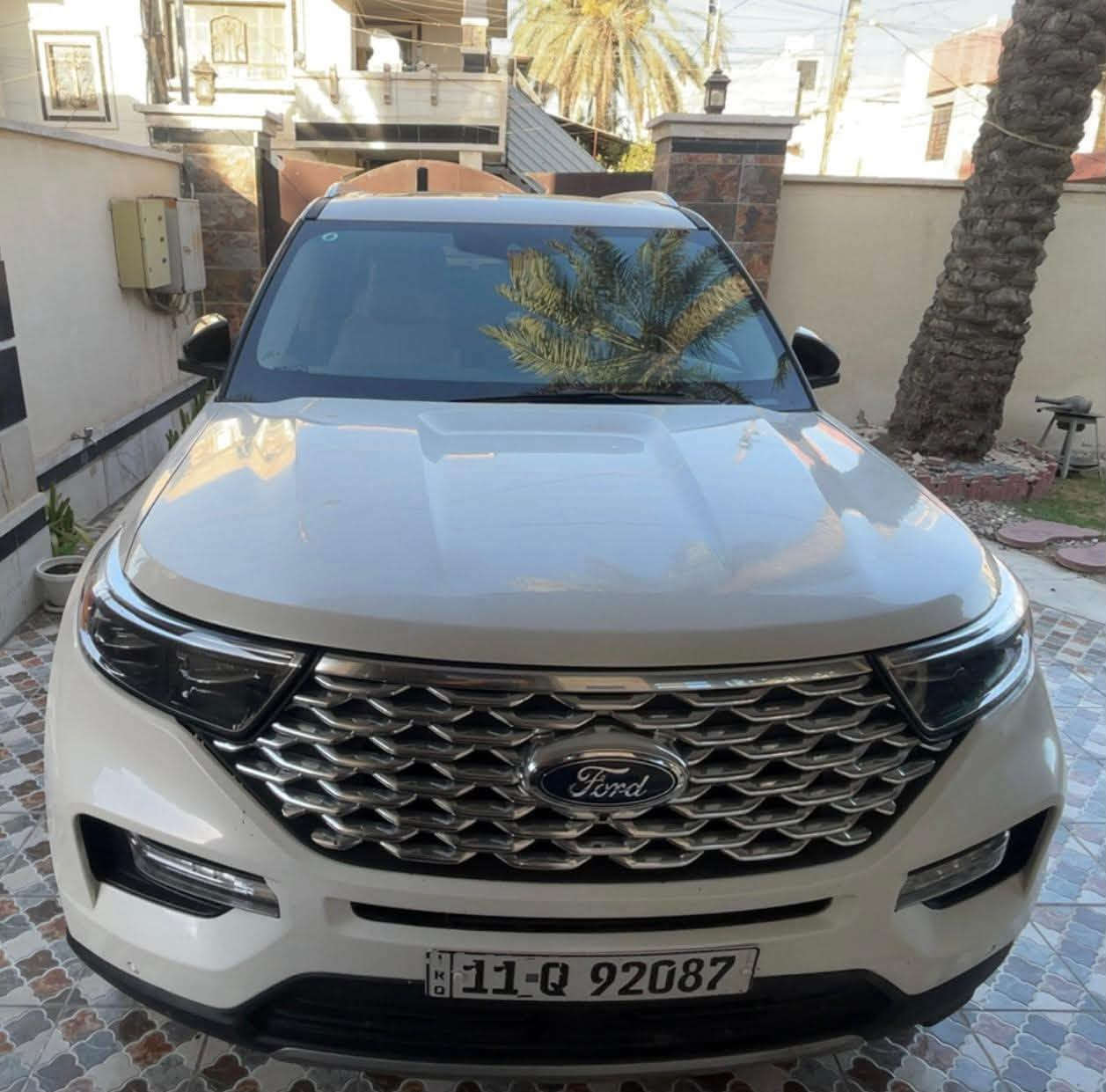 ♦️ اكسبلور بلاتينيوم 1/1 Ford Explorer PLATINUM
♦️الموديل : 2023 

♦️السعـر :  268 💲 وبيه مجال كلش قليل بيع مستعجل بدون مراوس 

♦️ المـواصفـات ::
العداد : 104 الف كيلو
حجم محرك : 6 سلندر توين توربو
400 hp   3000 cc 
4*4 (AWD)
فتحة بانوراما
قيادة ذاتية
ويل قياس 21
عدسات اللايت متحركة مع حركة الستيرن
تحديد مسار مع رادار مانع الاصطدام
شاشة كبيرة
انارة led داخلية 7 الوان 
كشنات تبريد + تدفئة 
خزن كشن السائق 3 وضعيات 
كشنات خلفية تدفئة 
وجميع المقاعد كهربائية بالكامل 
بصمة تشغيل
بصمة  4 ابواب
تشغيل عن بعد (Remote Start)
صندوق شفط كهربائي
رادار امامي (تحديد مسار)
رادار جانبي (نقاط عمياء)
رادار خلفي (التحذير من الاصطدام) مع التوقف الذاتي
اوتو بارك
شفتات استيرن
استيرن تدفئة
سستم سماعات Bang&Olufsen
هاند بريك بصمة
اوتو ستارت Auto Start
اوتو ستوب Auto Stop
شاشة دشبول ديجيتال
كاميرا °360
حساسات 360 درجة
نظام الملاحة والخرائط (Navigation)

العنوان بغداد  للاستفسار 
***********
