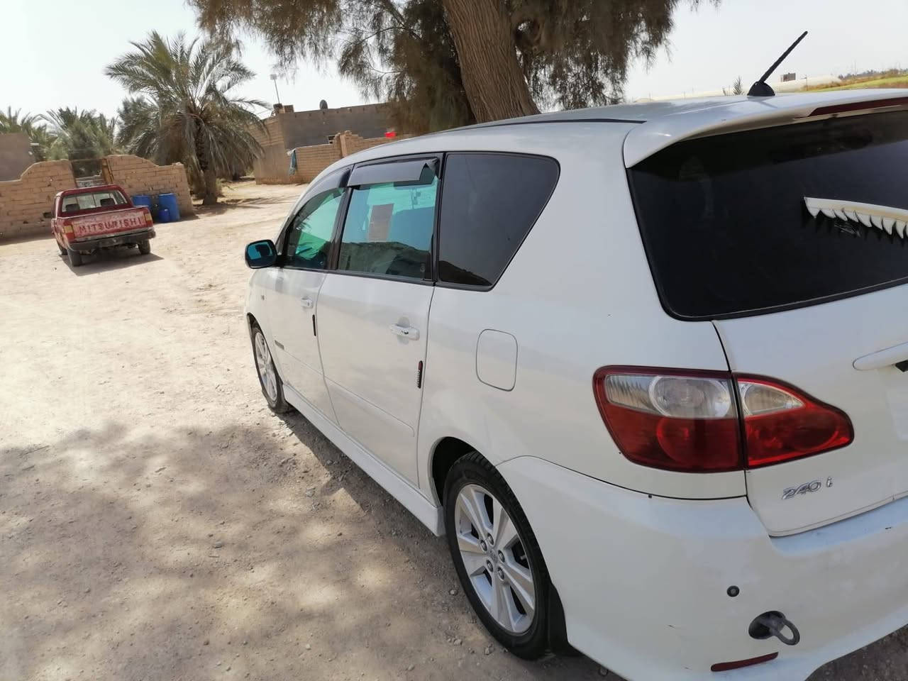سلام عليكم سياره ابصم البيع جاهزه كير مكينه حداديه تخم تاير مكفوله ضربه وتبديل تحويل مباشر مكان سياره ناصريه السعر قفل 115 مكلف بالنشر رقم صاحب السياره ***********
