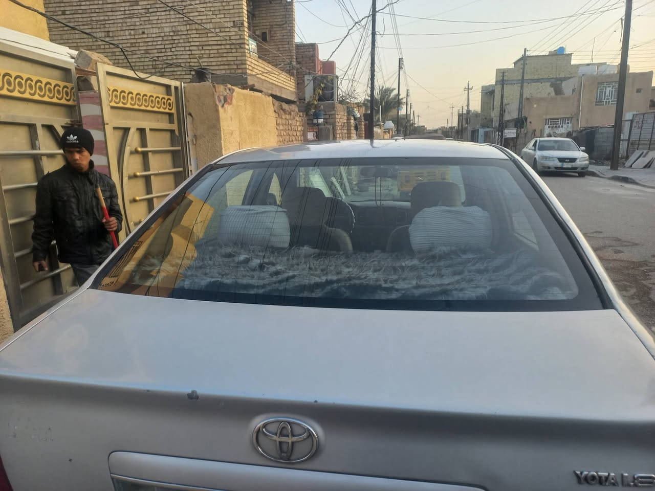 السلام عليكم كورولا بيكاتشو 2007، محرك كايم ، صدرها 50% ، السعر 70 وبيها مجال والسيارة بأسمي وثاني يوم التحويل،  الرقم : *********** ، المكان : الحسينية الراشدية _ مسقط _ مقابل علي الطيب .
