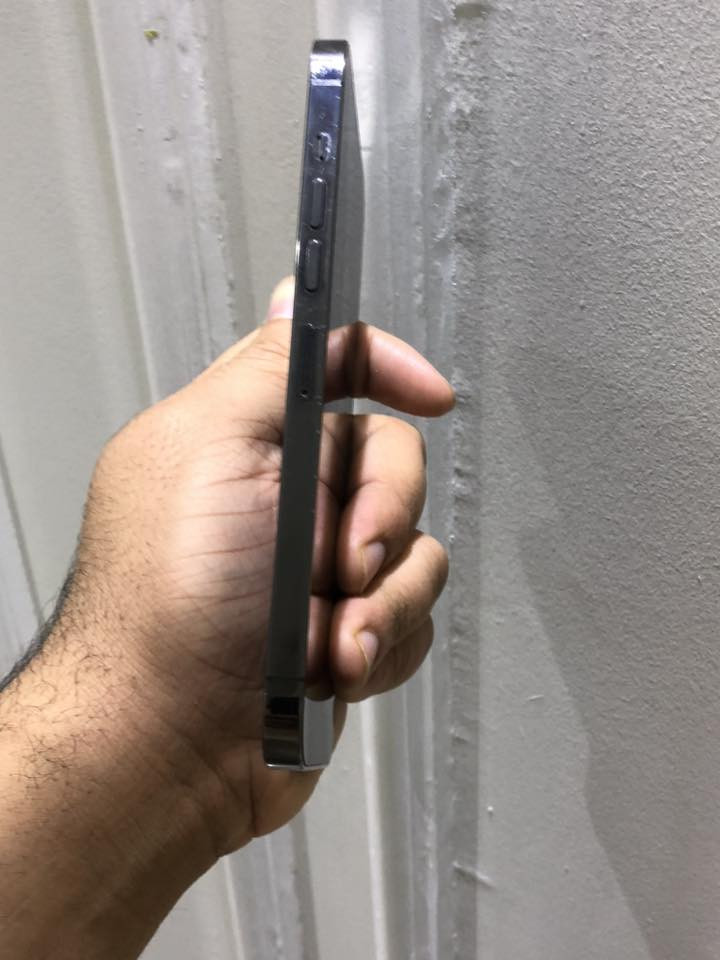 سلام عليكم ايفون 13برو ماكس 128بطاريه 83 جهاز مكفول من كلشي عدا الوتر يعبر جهاز صور كدامكم نضافه %90 سعر الجهاز 560 وبي مجال قليل 
*********** 
مدينه الصدر
