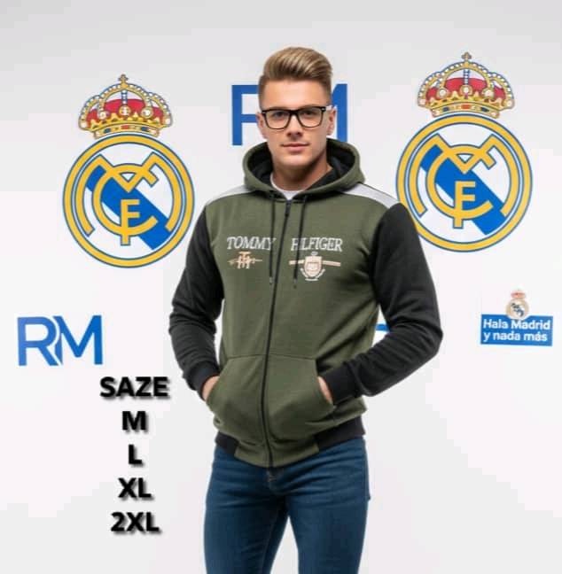 معروض للبيع مجموعة من الهوديات والجاكيتات المتنوعة، بتصاميم عصرية ومختلفة الألوان. الملابس بحالة ممتازة وتناسب جميع الأذواق وتجعل من السهل تعزيز إطلالتك بأسلوب أنيق ومريح. كل قطعة تتميز بتفاصيل فريدة وشعارات أنيقة على الصدر. مناسبة لفصل الخريف والشتاء وتوفر دفء مثالي.