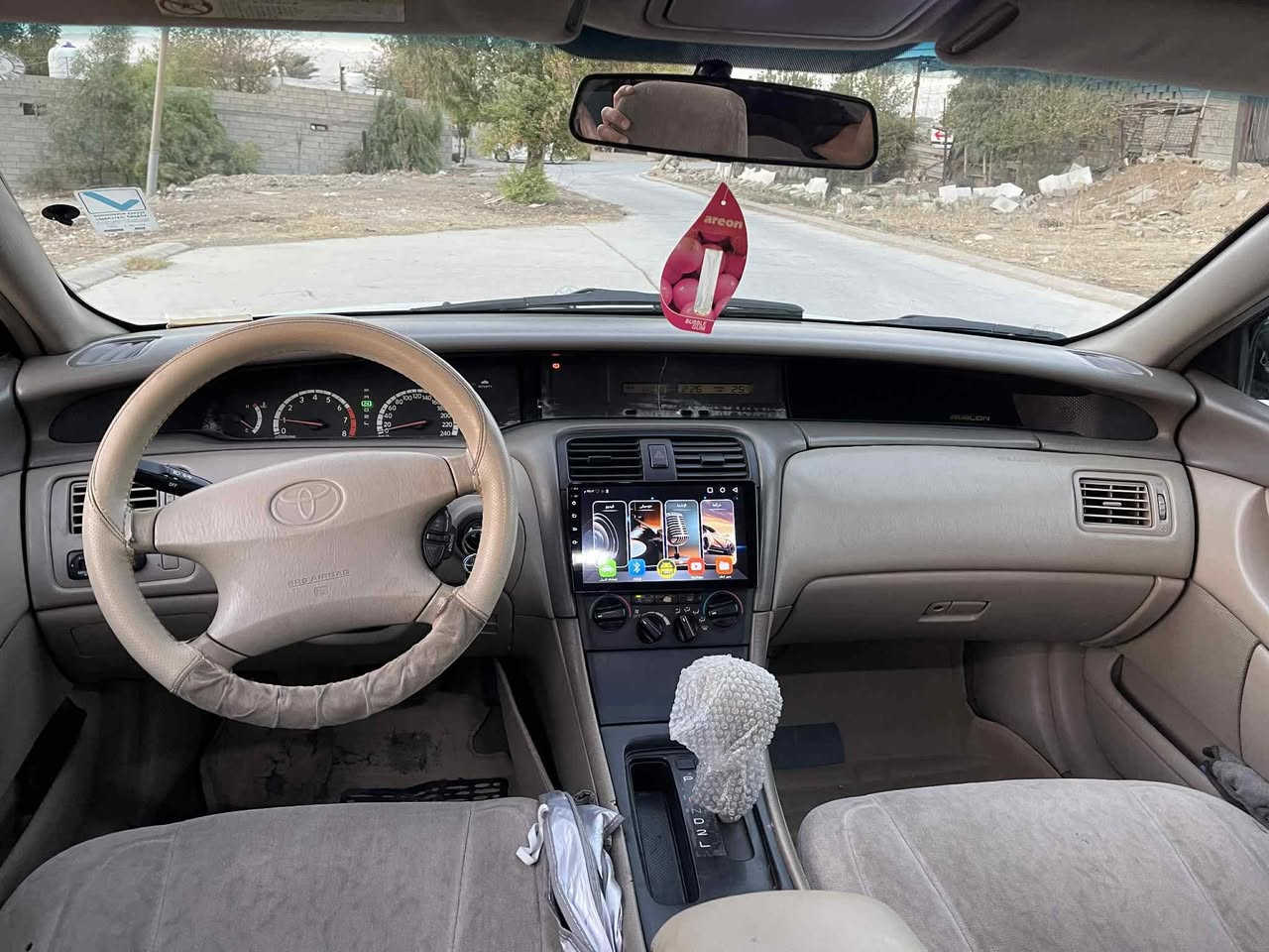 للبيع: أفالون (Avalon) موديل 2001
​الحالة: خالية من الدعم (الحوادث) والصبغ، السيارة بشرط الفحص (كلشي بشرط).
​المواصفات: باقية على وضع وفابريقة الشركة.
​الأوراق الثبوتية:
​السنوية منتهية منذ أشهر قليلة.
​رسوم البيئة والسنوية مدفوعة.
​السيارة "خارج البروتوكول" (تصلح للذهاب إلى بغداد والمحافظات الجنوبية).
​السعر: 75 ورقة (7500$ ) مع مجال بسيط.
​للتواصل مع صاحب السيارة:
***********
