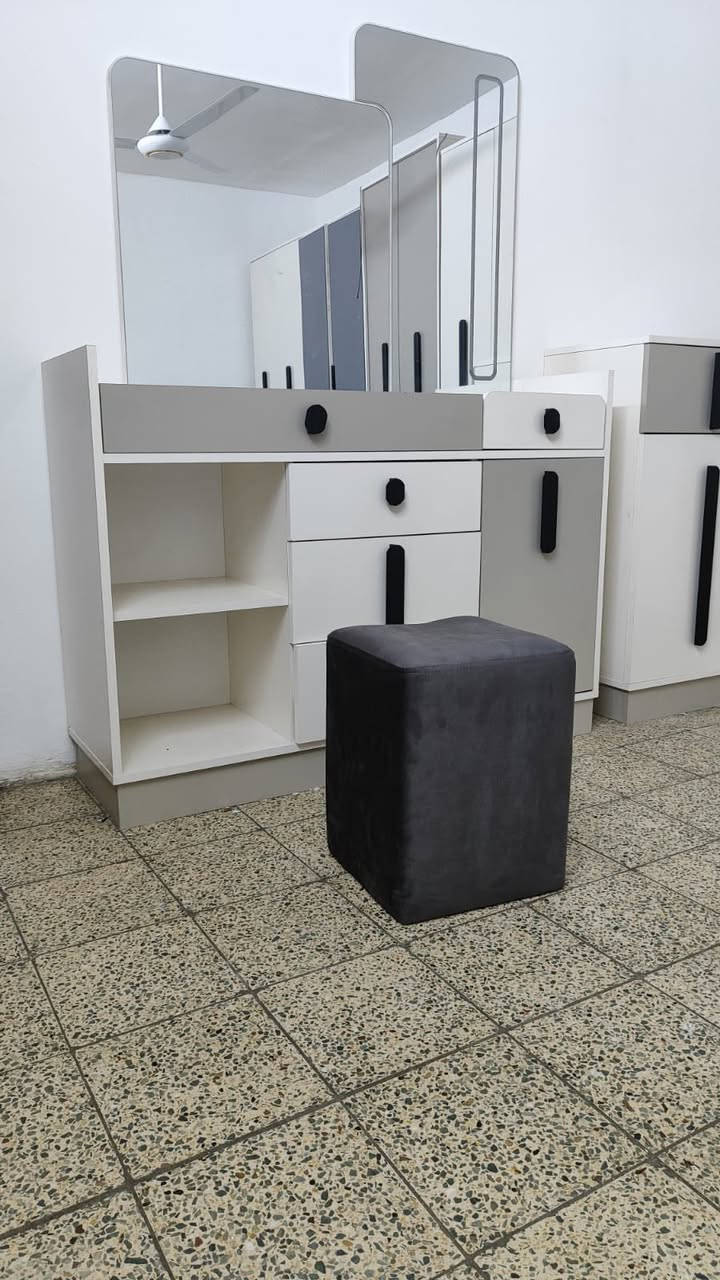 للبيع المكان حي الجوادين استخدام اقل من شهر
للاستفسار ***********
