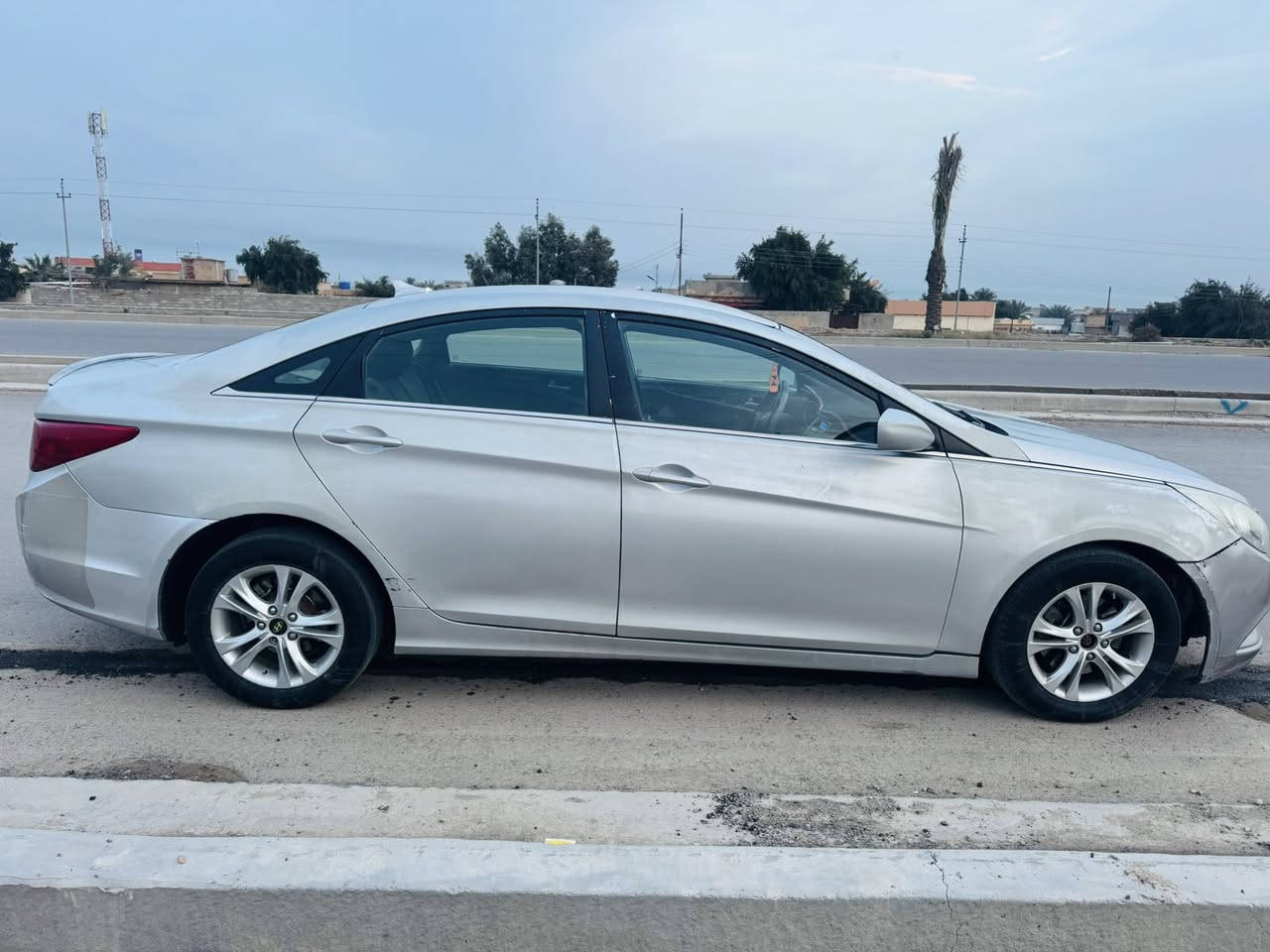 سلام عليكم سوناته موديل 2011 وارد أمريكي 
ضرار جاملغ وباب اني انطي صفحه بيها
السنويه ال 28  رقم كركوك السياره صدر جديد 
تايرات نص عمر محرك جديد تبريد تدفئه شغال 
شرط التحويل محرك GDi السعر 85$
بيجي صلاح الدين ***********
مراوس ب7راكب
