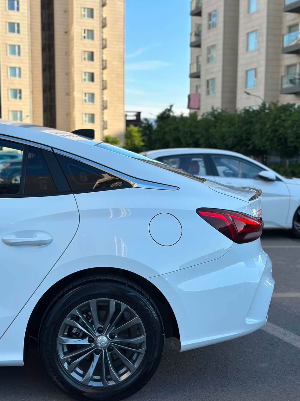 MG GT 2025 شاشە ئەکتیڤ
بێ بۆیاخ و بۆیاخ تەنک
تەنها ٢٤ هەزار کم رۆشتوە
کامل سێرڤس و بانص و رۆن و فلتەری گۆراوە
صلاید و کامێرا ٣٦٠
نرخی ١٢٢ گەلا و مجال
***********
*********** السليمانية, العراق
