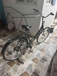 دراجة هوائية • بسكليت