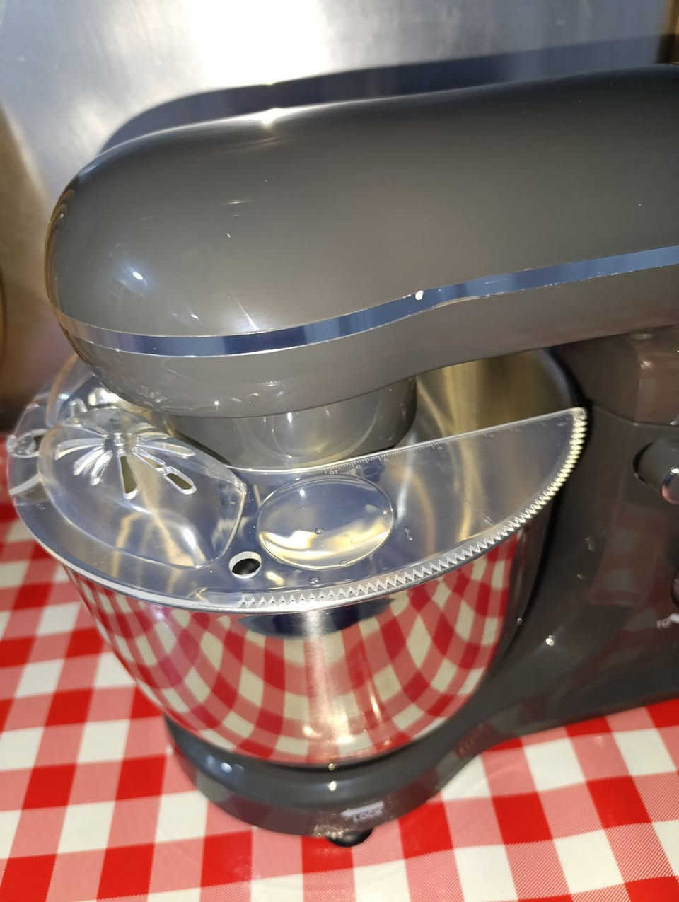 سلاو ئه م عه جانه بو فروشتن سێ ڕۆژە کریومه ایفروشم ٦لیتریه بویه ئه ی فرۆشم بو من بجوکه ١٢٠هه زارم پێداوە به که متر ئه یفرۆشم کی ویستی مه سج بکات


**إذا كنت صاحب هذا الإعلان وتريد حذفه لأي سبب، رجاءا أرسل رسالة إلى الدعم الفني**