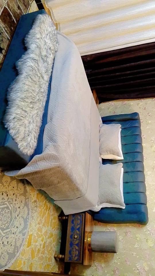 غرفة نوم 
للبيع


**إذا كنت صاحب هذا الإعلان وتريد حذفه لأي سبب، رجاءا أرسل رسالة إلى الدعم الفني**