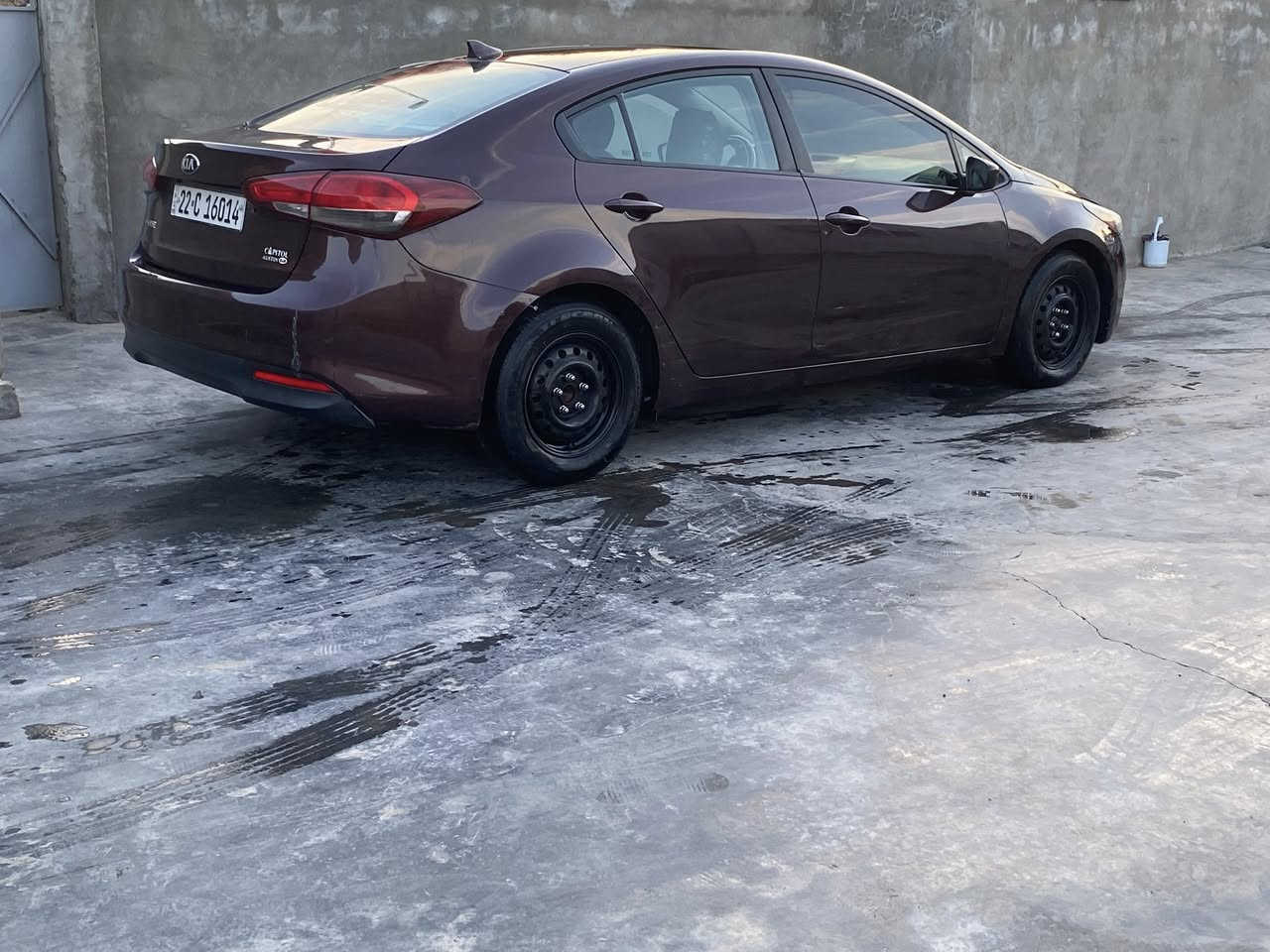 السلام عليكم
بيع سريع وجوه السوك 117 $  ومجال قليل جدا 

فورتي 2017 اربيل باسمي هزه رقم سنويه جدد 

وارد امريكي مكفوله كفاله عامه من صبغ ... بارد بالباب الايمن فقط

كير صدر محرك تبريد كله ع وضع شركة برغي ممفتوح بيهن

عنوان التاجي هـ ***********
