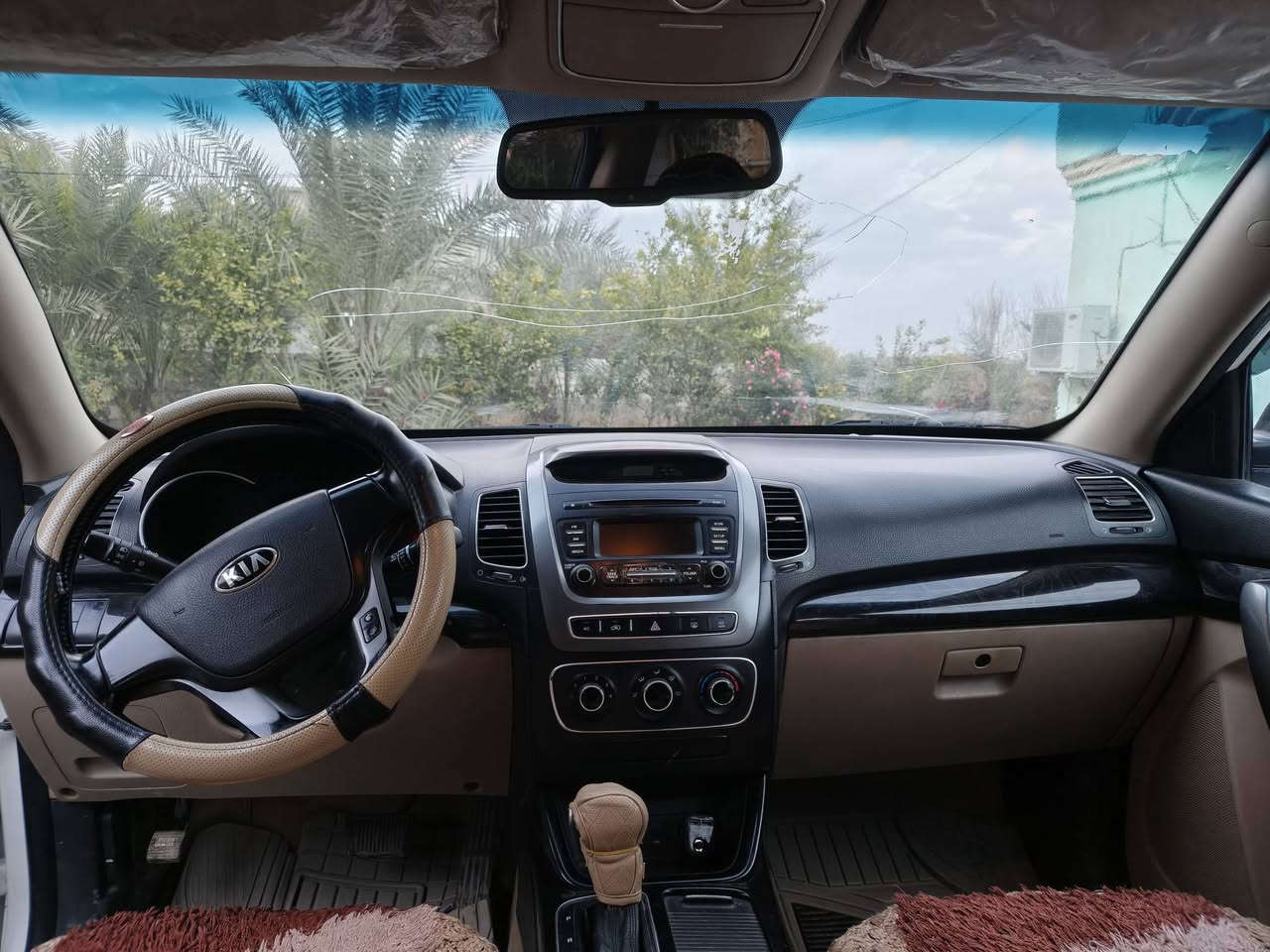 السلام عليكم
للبيع فقط✋
سيارة نوع كيا سورينتو وارد خليجي
موديل 2014 
رقم الماني 
مكفوله من الدعاميه للدعاميه اي قطعه مابيها 
4 سلندر 2400 محرك كير شرط تدفئه تبريد
تواير جدد ماناقصها كلشي ..
ملاحظه تحويل ثاني يوم وكاله ماكو
للأستفسار اكثر الاتصال ع الارقام ‏‪***********‬
او ***********
