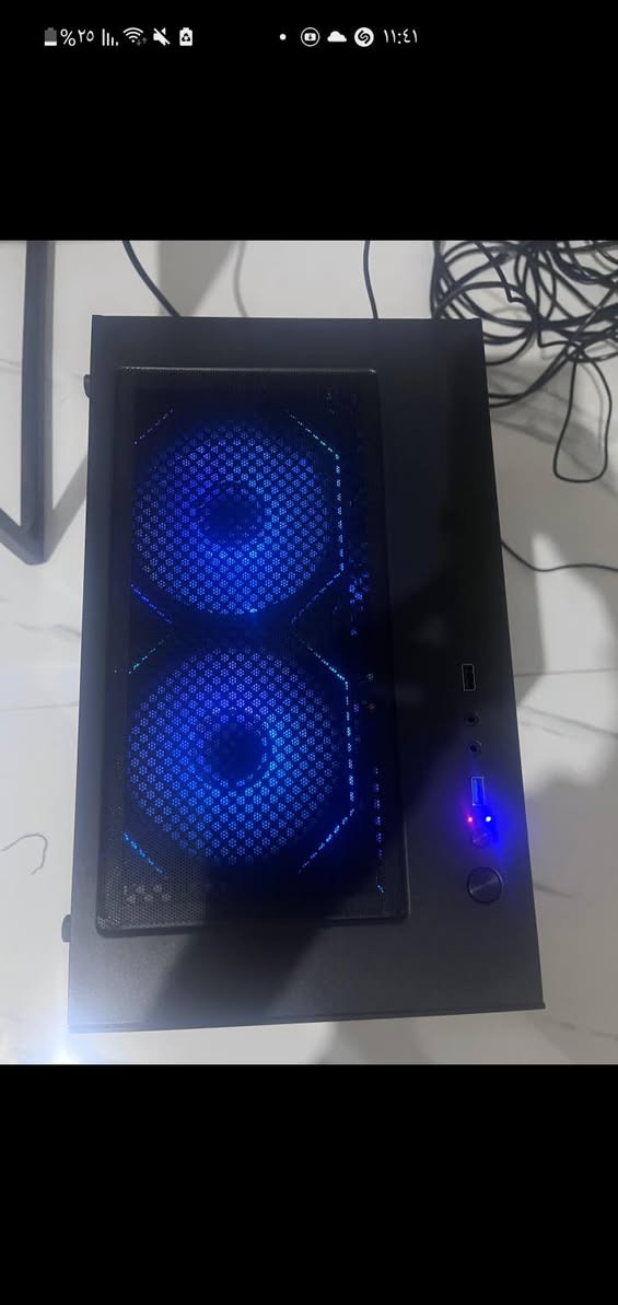 سلام عليكم شباب  عندي pc مواصفات Rx580
1TB+128GB
16GB Ram
Intel(R) Xeon(R) CPU E5-2676 v3 @ 2.40GHz مع كيبل وايل لس ومع كيبورد وماوس وفيشه بلوتوث  الي يريد يتواصل رقم*********** كركوك, العراق
