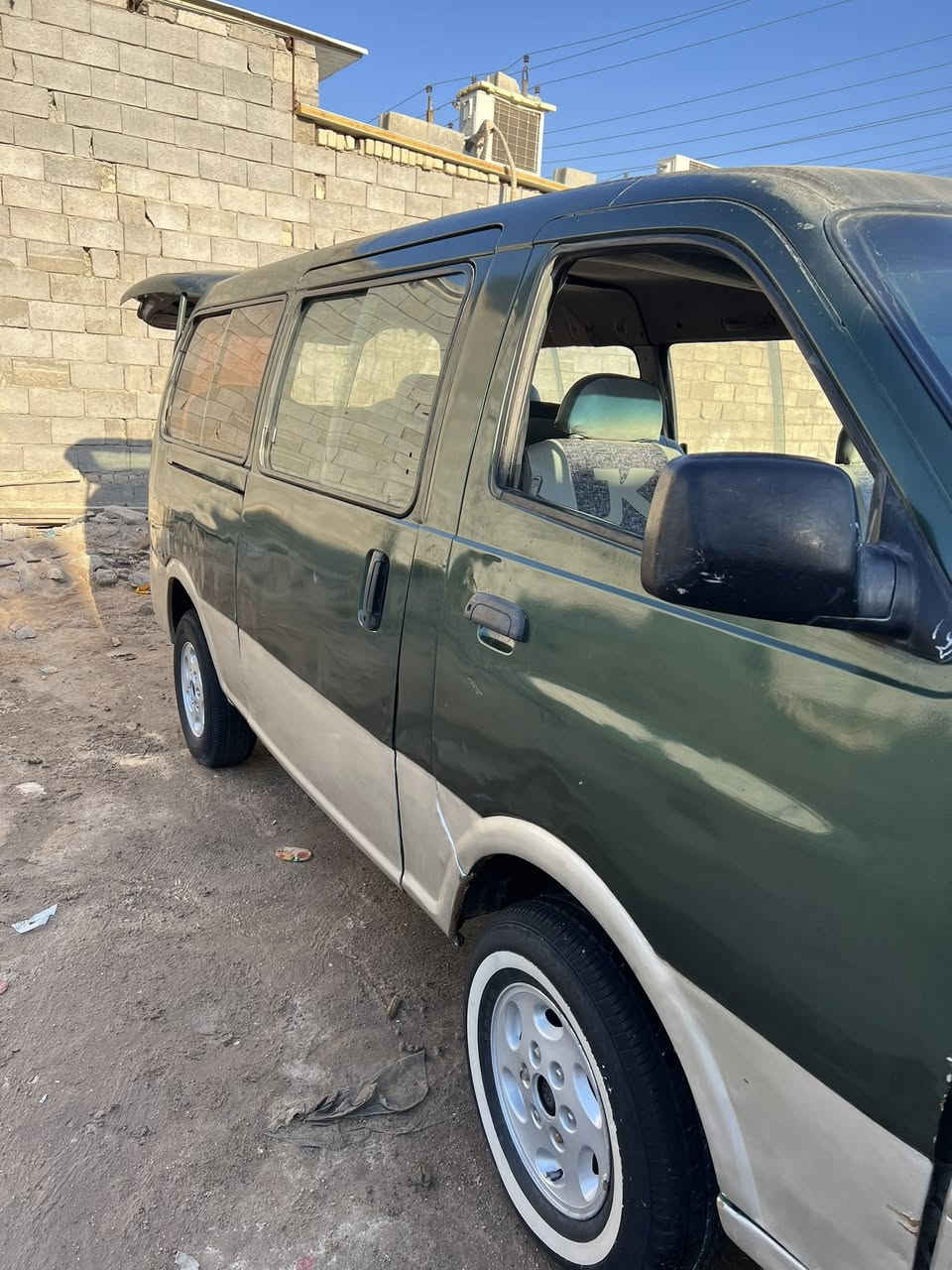 سلام عليكم ساره بريجو لبيع مديل 2000 مكينه وكير وكسن خير من الله رقم نكليزي وبسمي سياره توه معمره تخم تيرات نضيفت كهربايات شغاله كلهن لبكان البصره رقم الهاتف *********** سعر خاص
